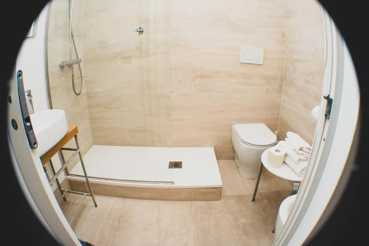 Hotel Ariston Livorno 3*,  Italia